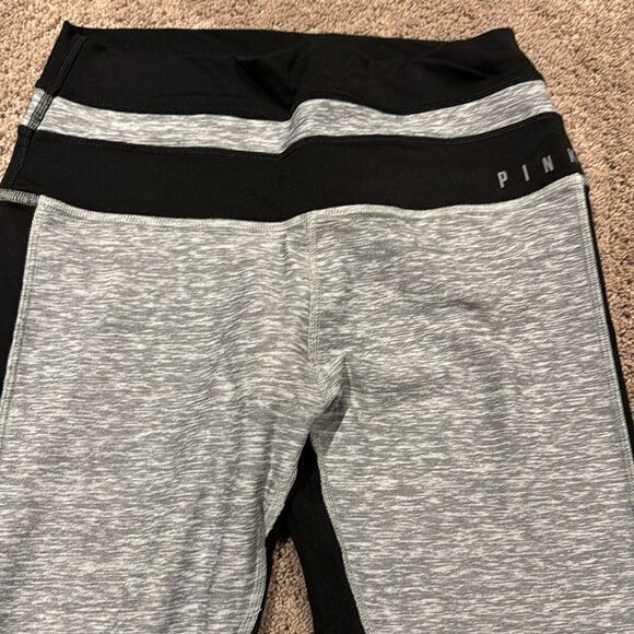 Pink ultimate leggings like new! Size m grey and black Victoria secret - Picture 2 of 7